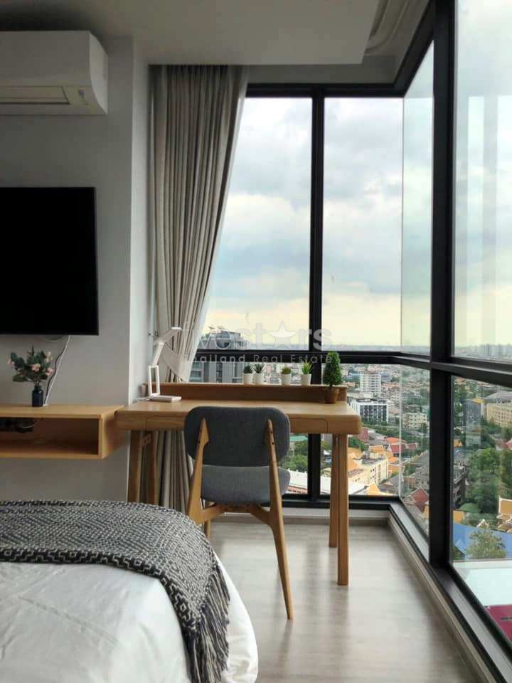 Modern 2 bedrooms condo for rent near BTS Ekamai, photo 18