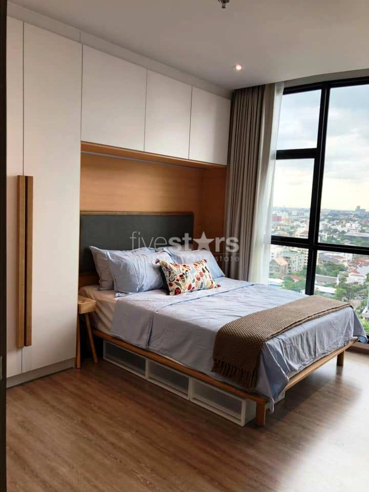 Modern 2 bedrooms condo for rent near BTS Ekamai, photo 8