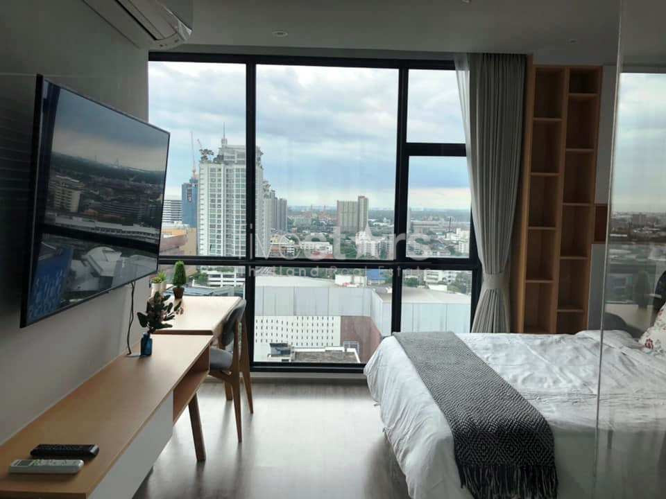 Modern 2 bedrooms condo for rent near BTS Ekamai, photo 12