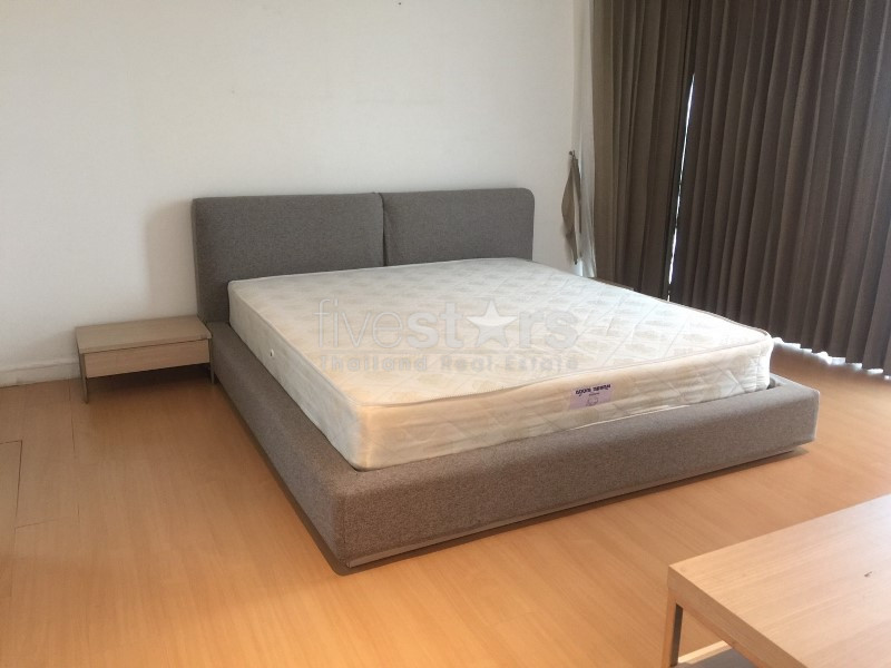 Appartement de 3 chambres à louer non loin du BTS Ekamai, photo 5