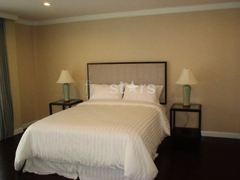 Appartement de 3 chambres à louer près du BTS Ekamai, photo 10