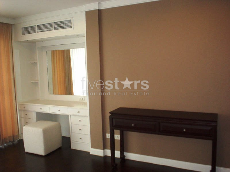 Appartement de 3 chambres à louer près du BTS Ekamai, photo 7