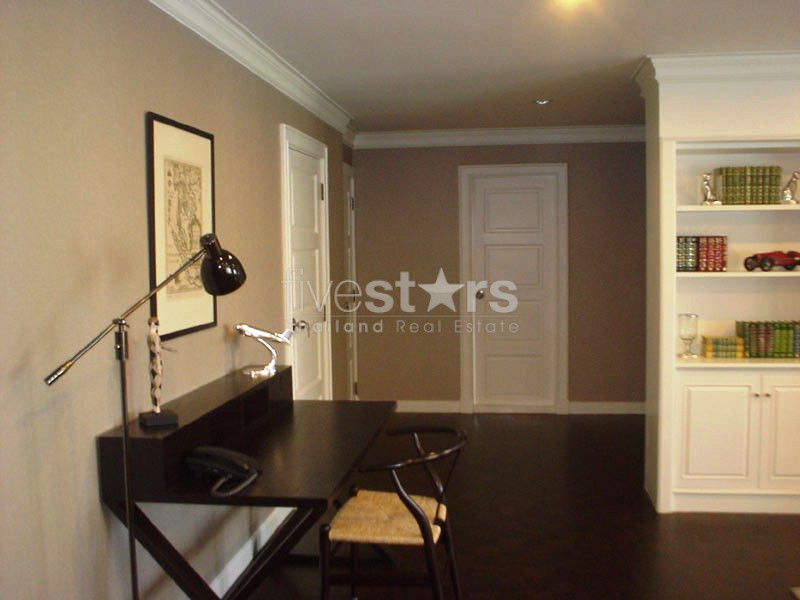 Appartement de 3 chambres à louer près du BTS Ekamai, photo 6
