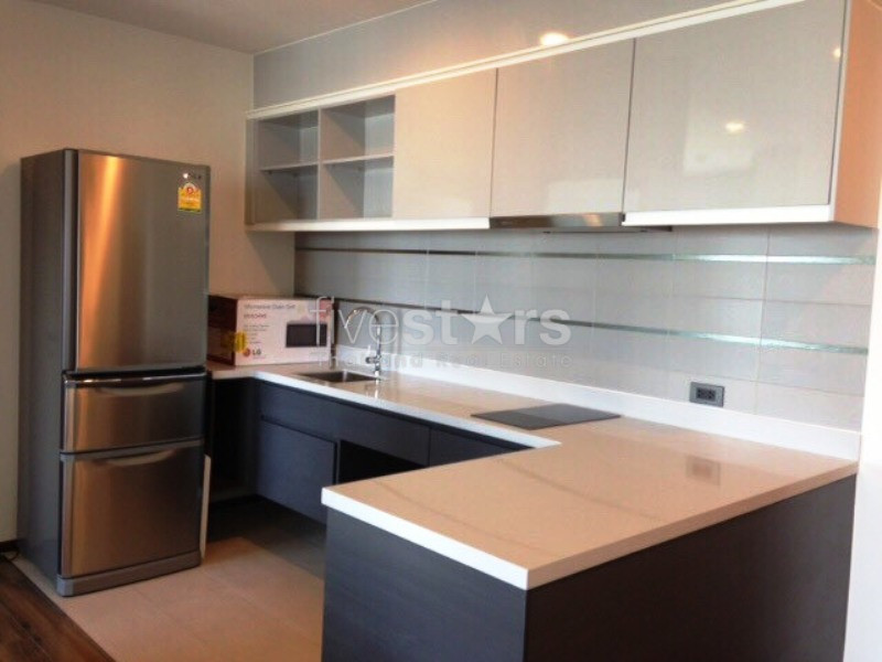 2 bedrooms condo for rent close to BTS Phrakahong, photo 2