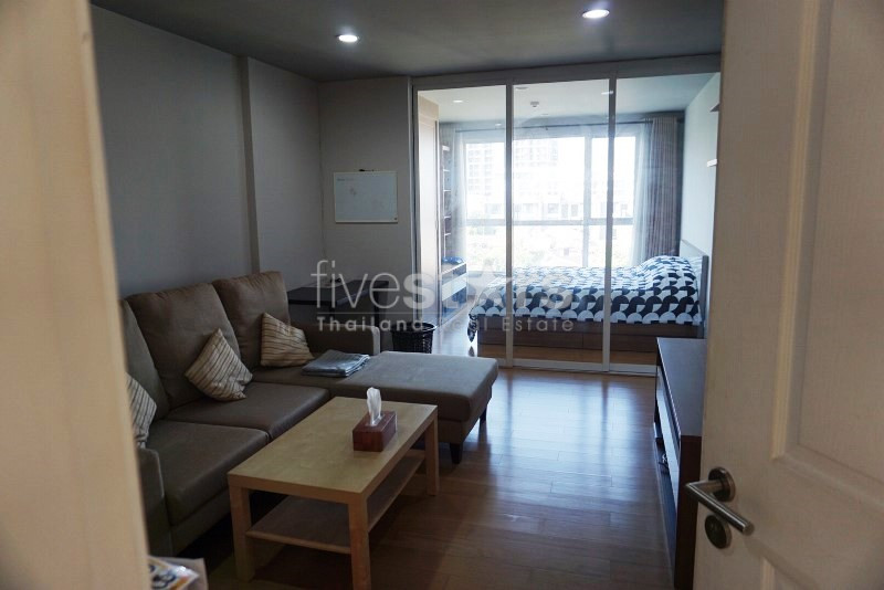 Appartement d'une chambre dans un quartier résidentiel de Ekamai, photo 2