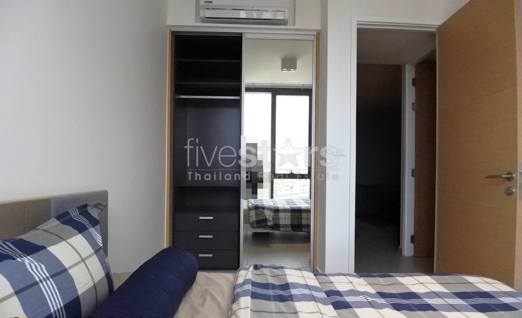 Condo moderne de 2 chambres à louer à Ekamai, photo 14