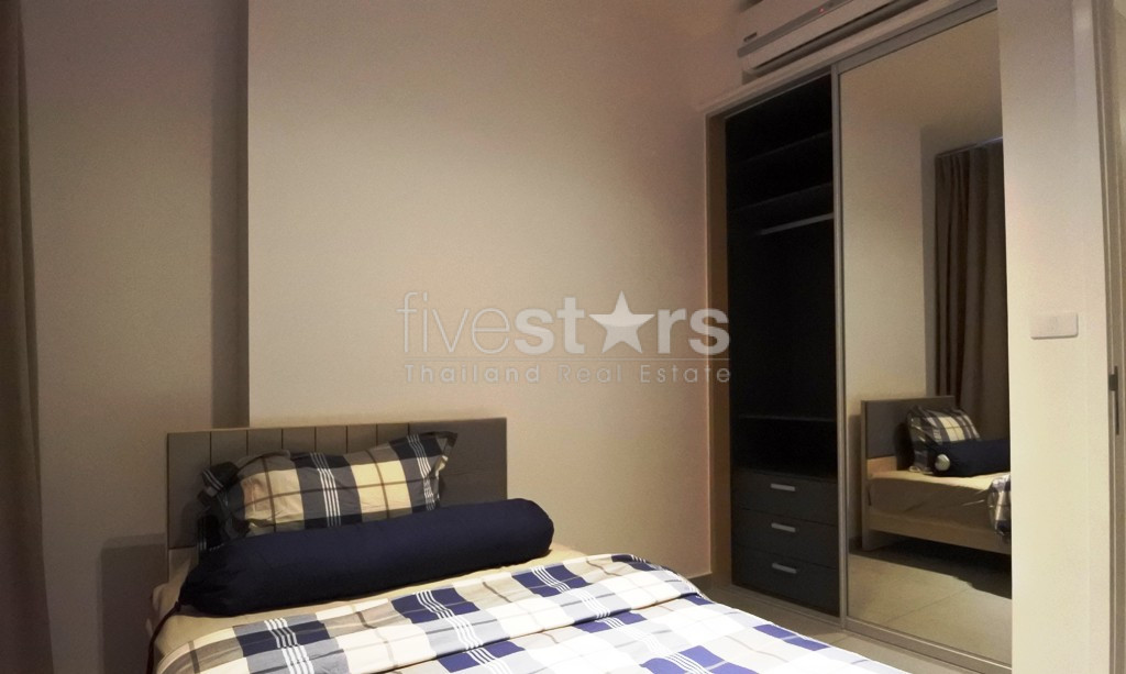 Condo moderne de 2 chambres à louer à Ekamai, photo 15