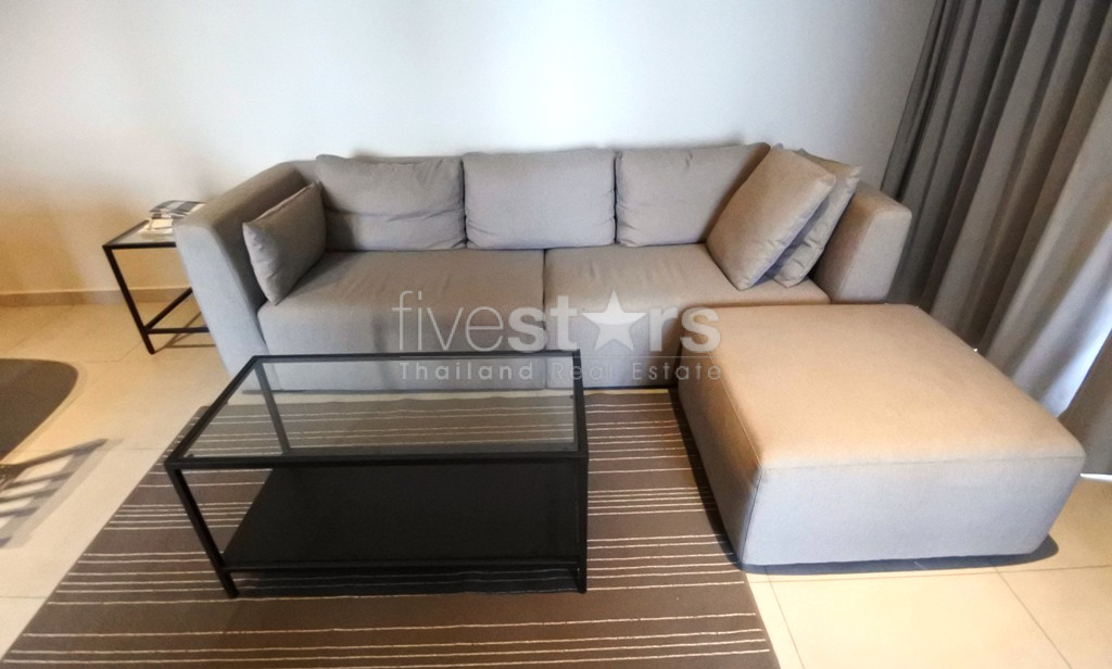 Condo moderne de 2 chambres à louer à Ekamai, photo 3