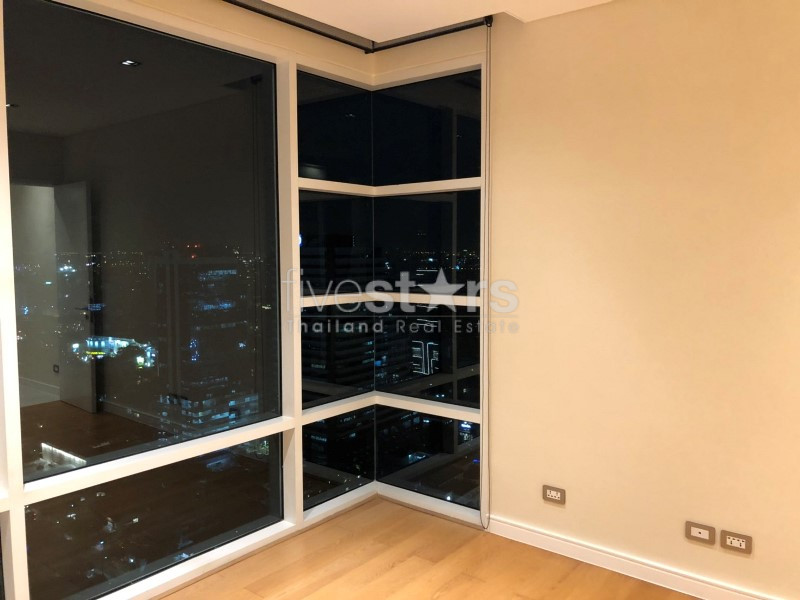 Appartement moderne de 3 chambres à louer à 400m de la station de BTS Ekamai, photo 6