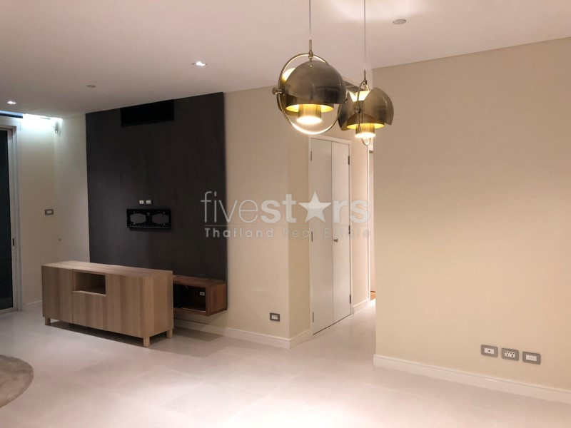 Appartement moderne de 3 chambres à louer à 400m de la station de BTS Ekamai, photo 4