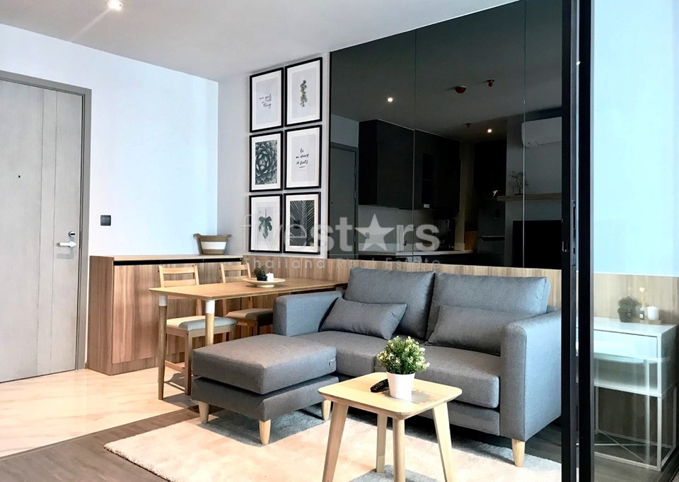Brand new unit 1 bedroom for rent near BTS Ekamai