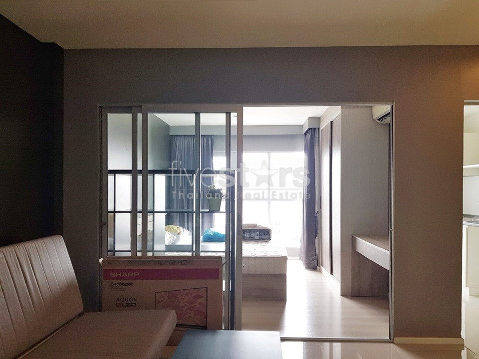 Appartement d'une chambre à vendre près de la station de BTS  PhraKanong, photo 10
