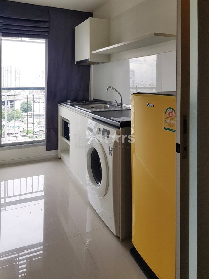 Appartement d'une chambre à vendre près de la station de BTS  PhraKanong, photo 3