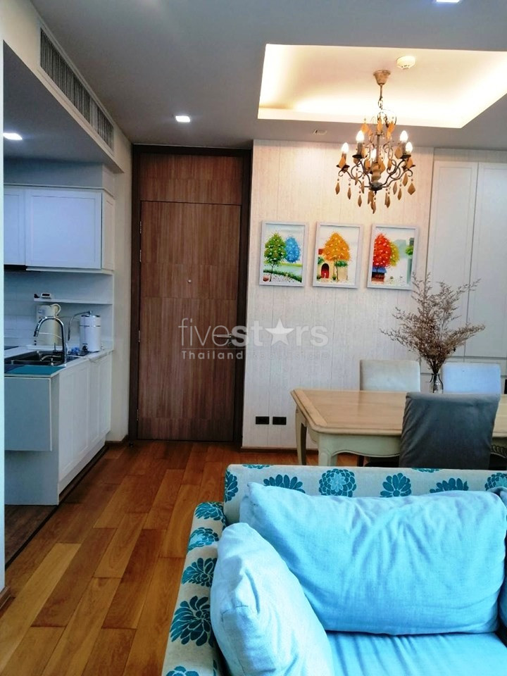 Appartement spacieux en Duplex de 2 chambres à louer à Ekamai, photo 2