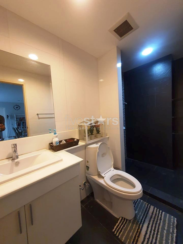 Condominium de 2 chambres à vendre à Ekamai, photo 9
