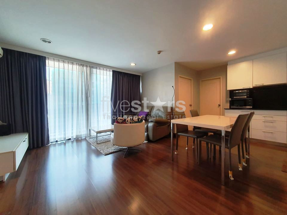 Condominium de 2 chambres à vendre à Ekamai