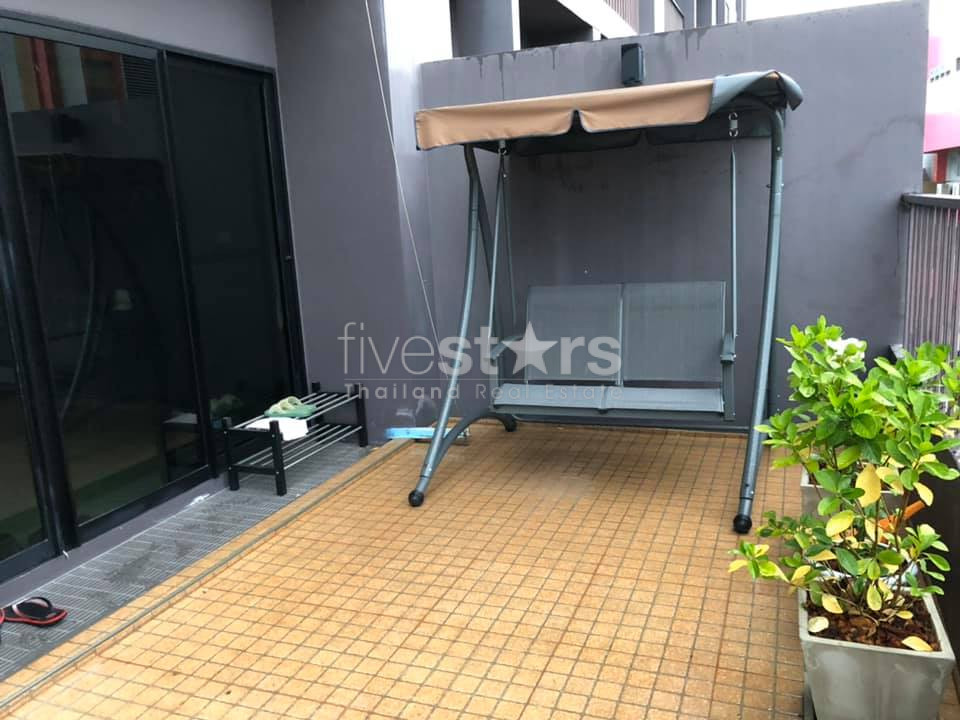 Spacious 1 bedroom condo for sale close to Ekamai BTS Station, photo 2