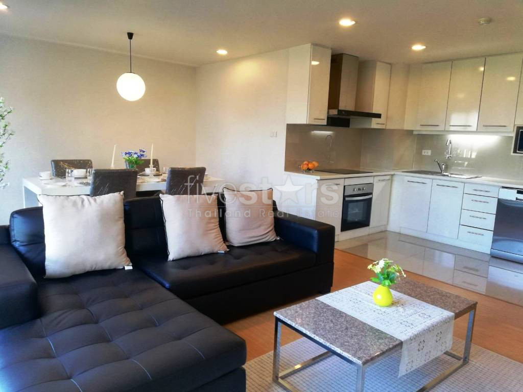 Appartement 2 chambres proche du BTS Ekamai