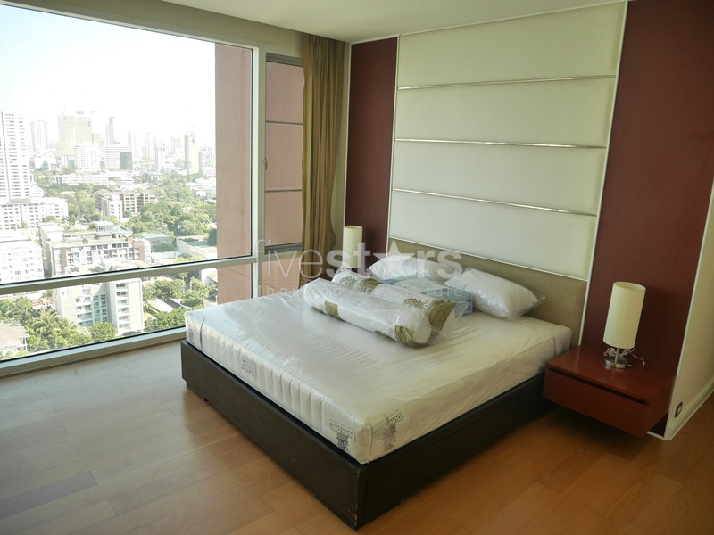 Appartement haut en étage de 3 chambres à louer à près du BTS Ekamai, photo 18