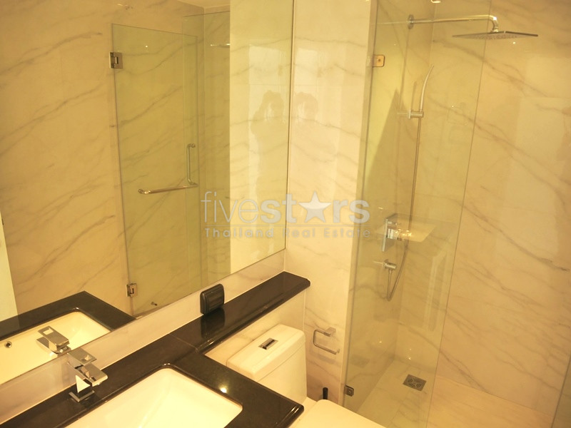 Appartement moderne de 3 chambres à louer à 400m de la station de BTS Ekamai, photo 19