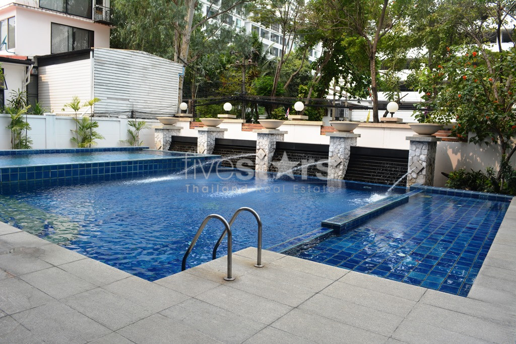 Spacious 3-bedroom condo in a quiet area of Ekamai, photo 19