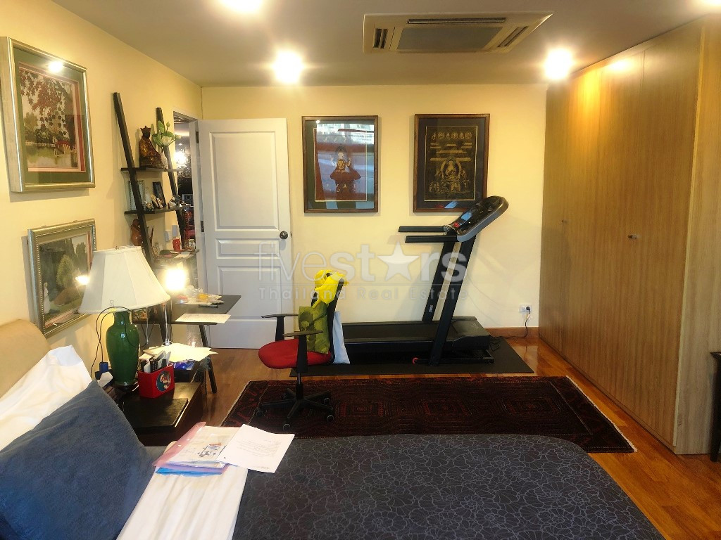 Spacious 3-bedroom condo in a quiet area of Ekamai, photo 14