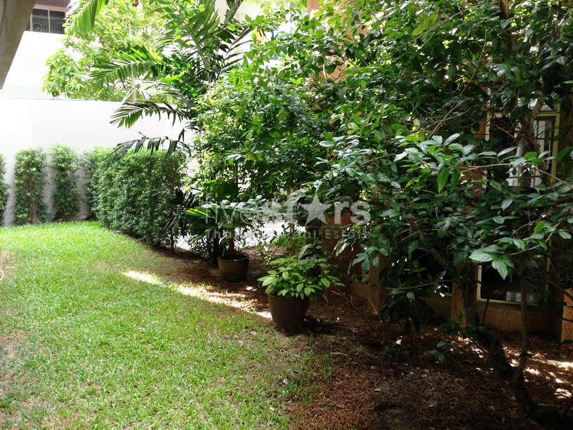 Large 3 bedrooms apartment for rent in Ekamai, photo 12