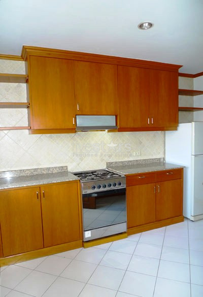 2 bedrooms apartment for rent in Ekamai, photo 2