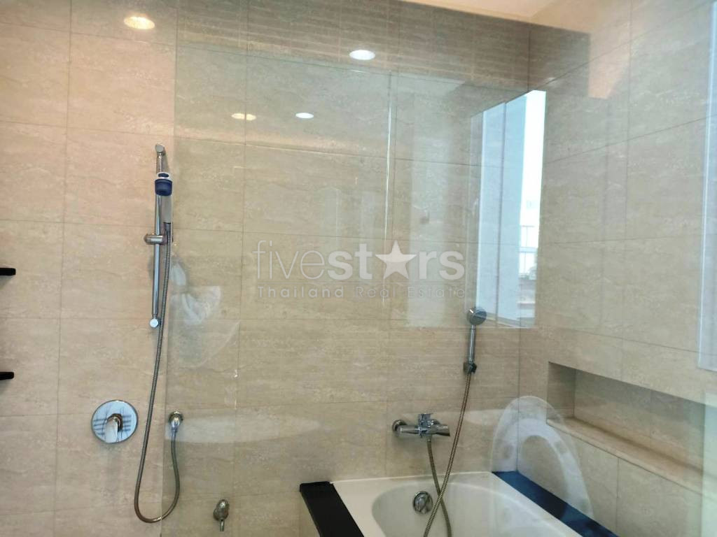 2 bedrooms apartment for rent in Ekamai, photo 6