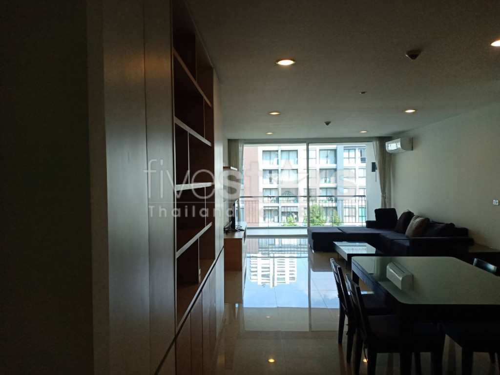 3 bedrooms apartment for rent in Ekamai