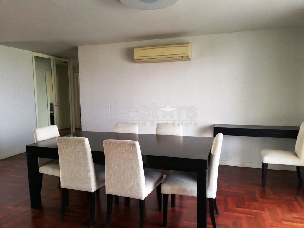 Large 3 bedrooms condo for rent in Ekamai, photo 4