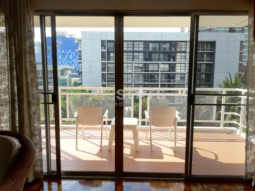 Large 3  bedrooms apartment for rent in Ekamai, photo 12