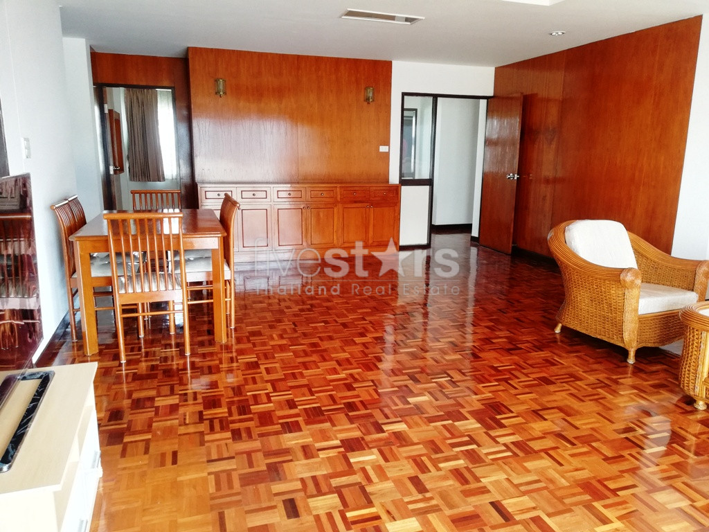 Large 3  bedrooms apartment for rent in Ekamai, photo 2