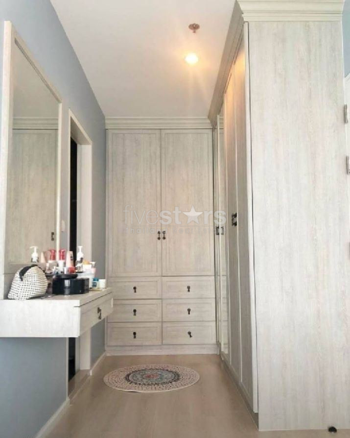 Appartement de 2 chambres à vendre près de la station de BTS Phra Kanong, photo 5