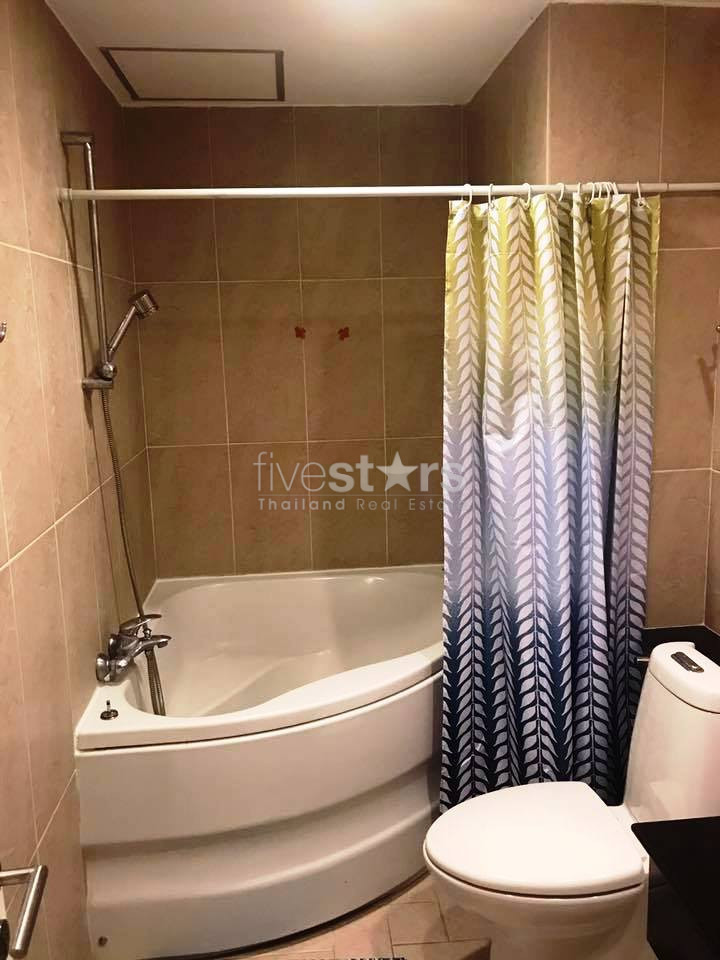 2 bedrooms condo for rent near BTS Ekamai, photo 7
