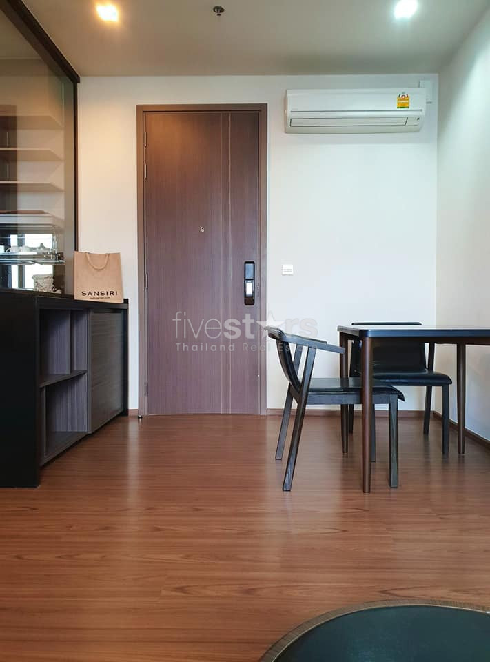 1 bedroom condominium for sale walking distance to Prakanong BTS, photo 6