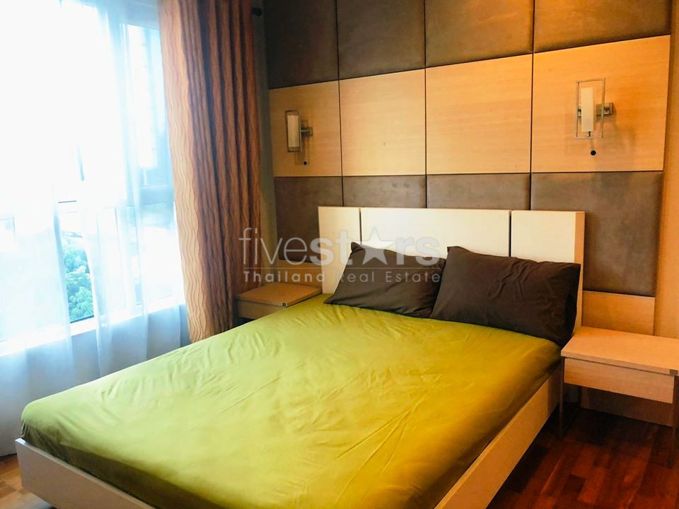 3 bedrooms condo for rent in Ekamai, photo 5