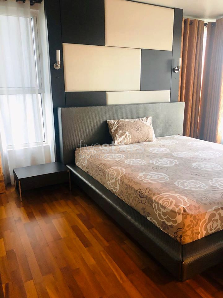 3 bedrooms condo for rent in Ekamai, photo 7