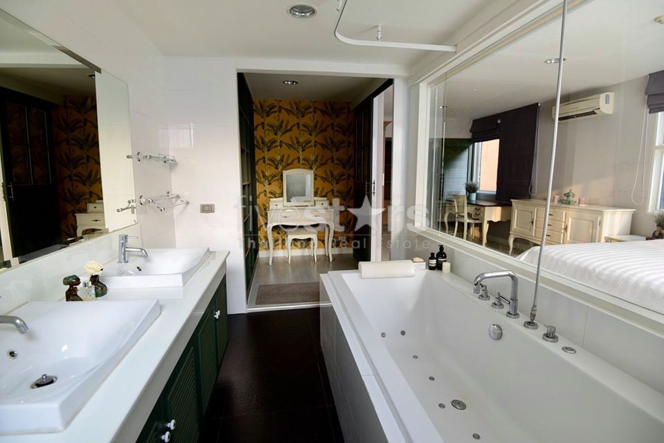 Large 1 bedroom condo for rent near in Ekamai and Phra Khanong area, photo 18