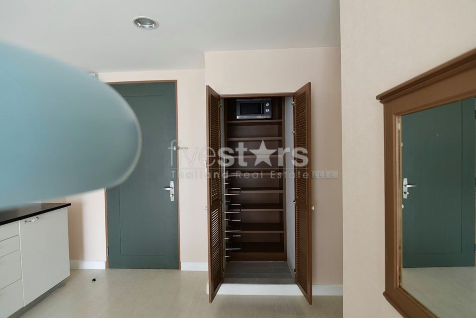 Large 1 bedroom condo for rent near in Ekamai and Phra Khanong area, photo 7