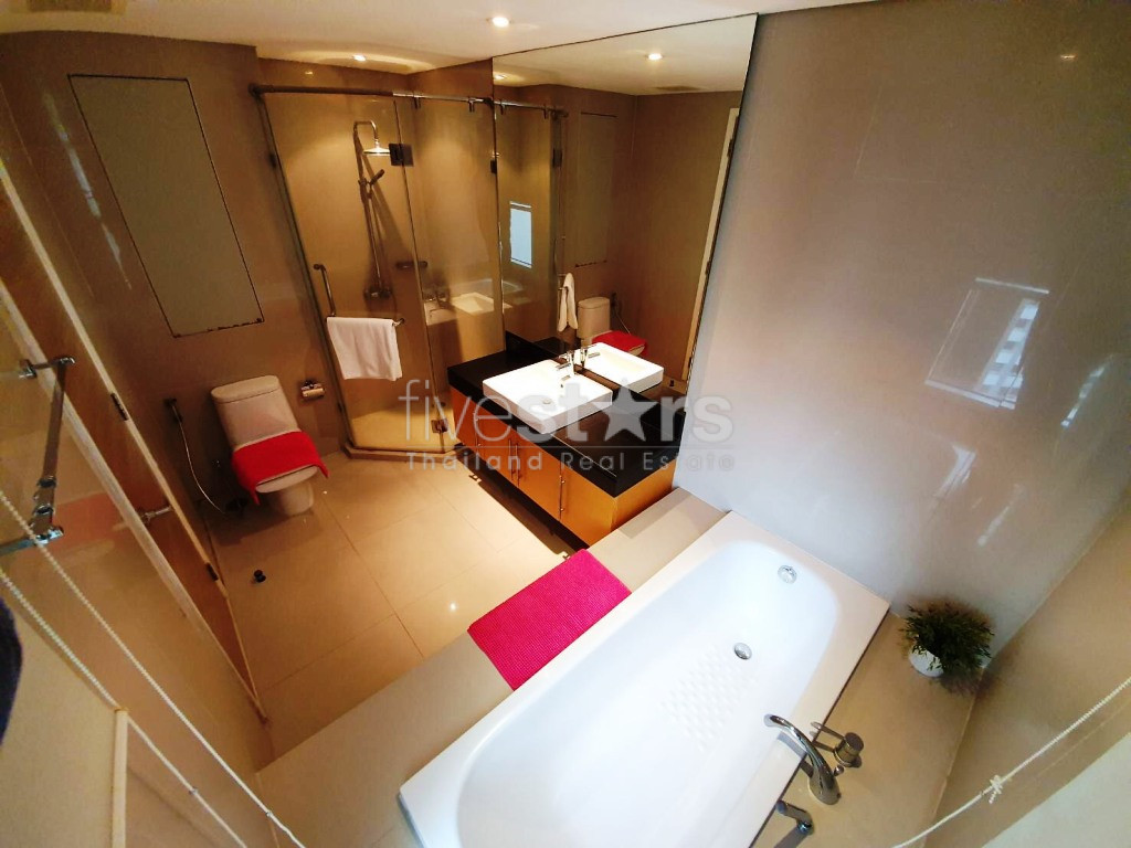 3 bedrooms condo for rent near BTS Ekamai, photo 7