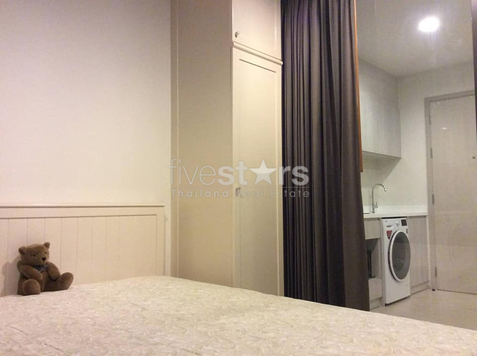 Appartement d'une chambre à vendre près du BTS Phrakhanong, photo 3