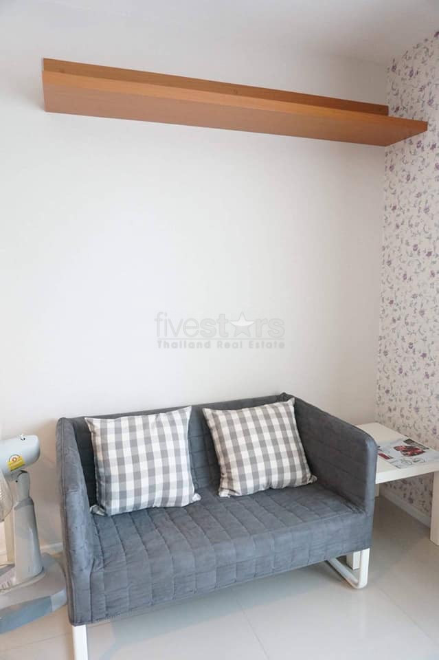 Appartement de 2 chambres à vendre près de la station de BTS Phra Kanong, photo 3