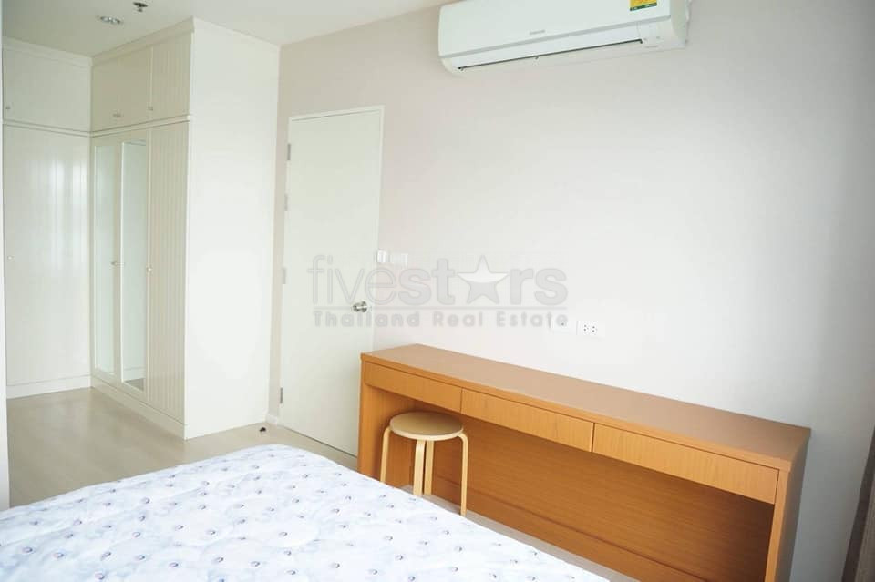 Appartement de 2 chambres à vendre près de la station de BTS Phra Kanong, photo 6
