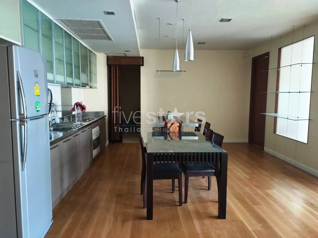 2 bedrooms condo for rent in Sukhumvit near BTS Phrakhanong, photo 4