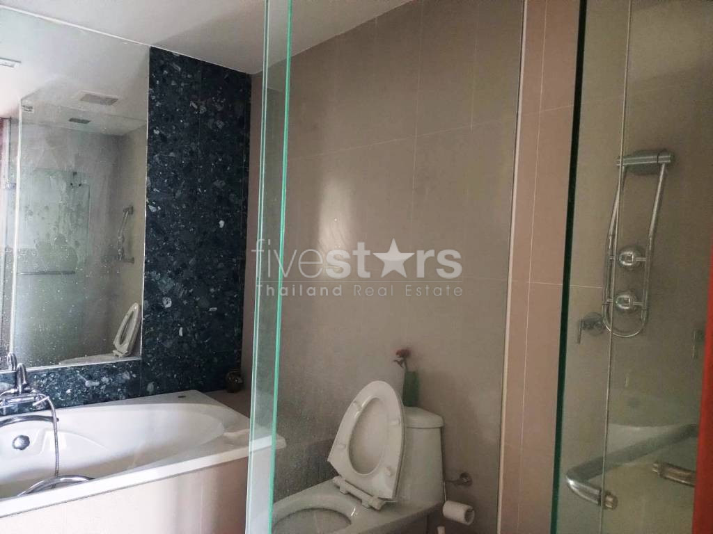 2 bedrooms condo for rent in Sukhumvit near BTS Phrakhanong, photo 11