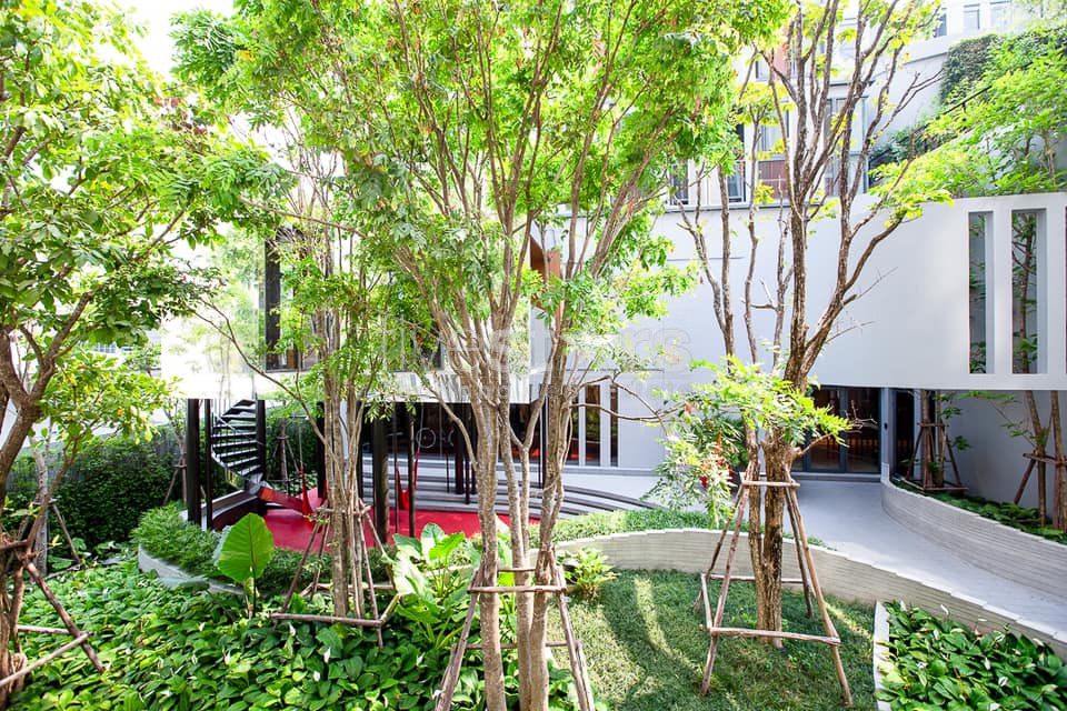 Brand new 2 bedrooms condo for rent near BTS Ekamai, photo 13