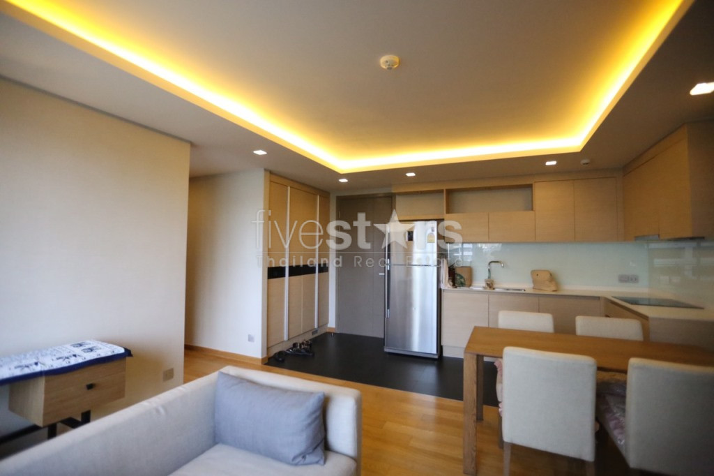 Appartement de 2 chambres à louer à Thonglor, photo 2