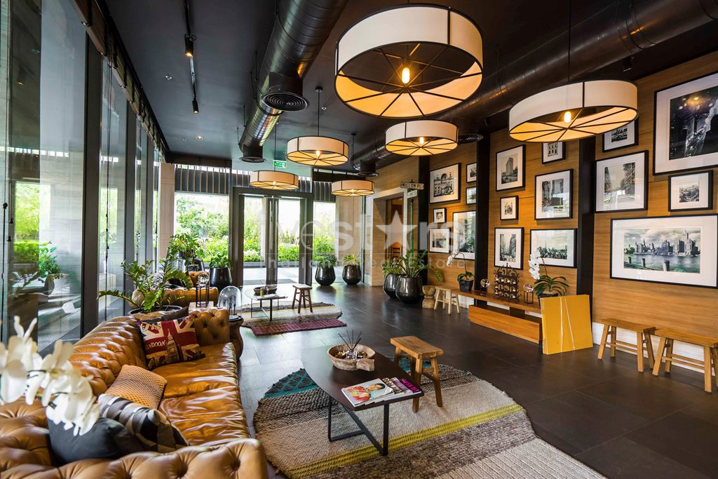 Condo de luxe de 2 chambres à louer près de la station de BTS Ekkamai, photo 9