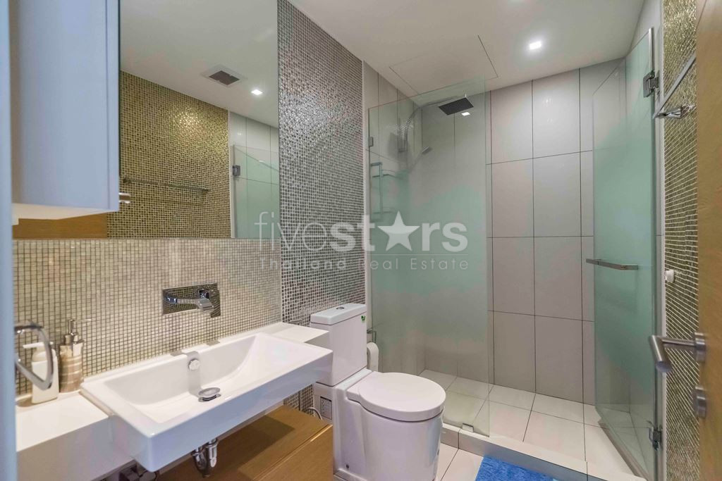 Condo de luxe de 2 chambres à louer près de la station de BTS Ekkamai, photo 8